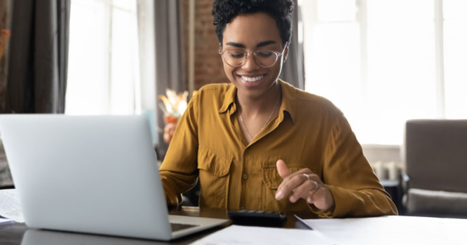 woman working on channel partner incentive budget plans